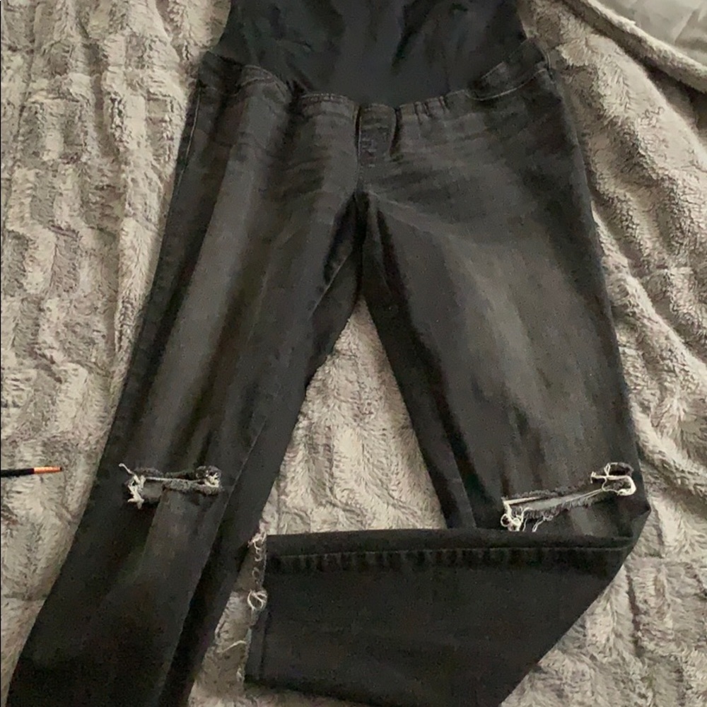 Distressed Maternity Jeans